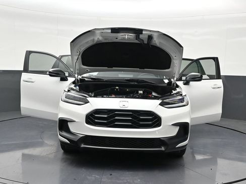 Used 2025 Honda HR-V Sport image 38