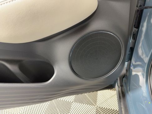 Used 2025 Honda HR-V LX image 21