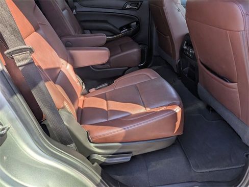 Used 2019 Chevrolet Tahoe Premier w/ Premier Plus Edition image 23
