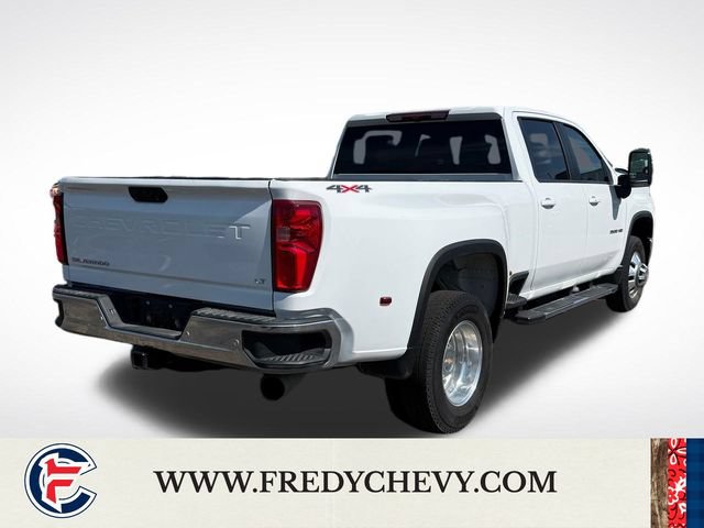 Used 2025 Chevrolet Silverado 3500 LT w/ Safety Package AWD/4WD image 34
