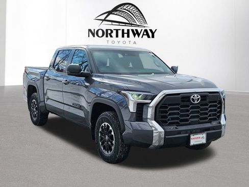 New 2026 Toyota Tundra SR5 AWD/4WD image 4