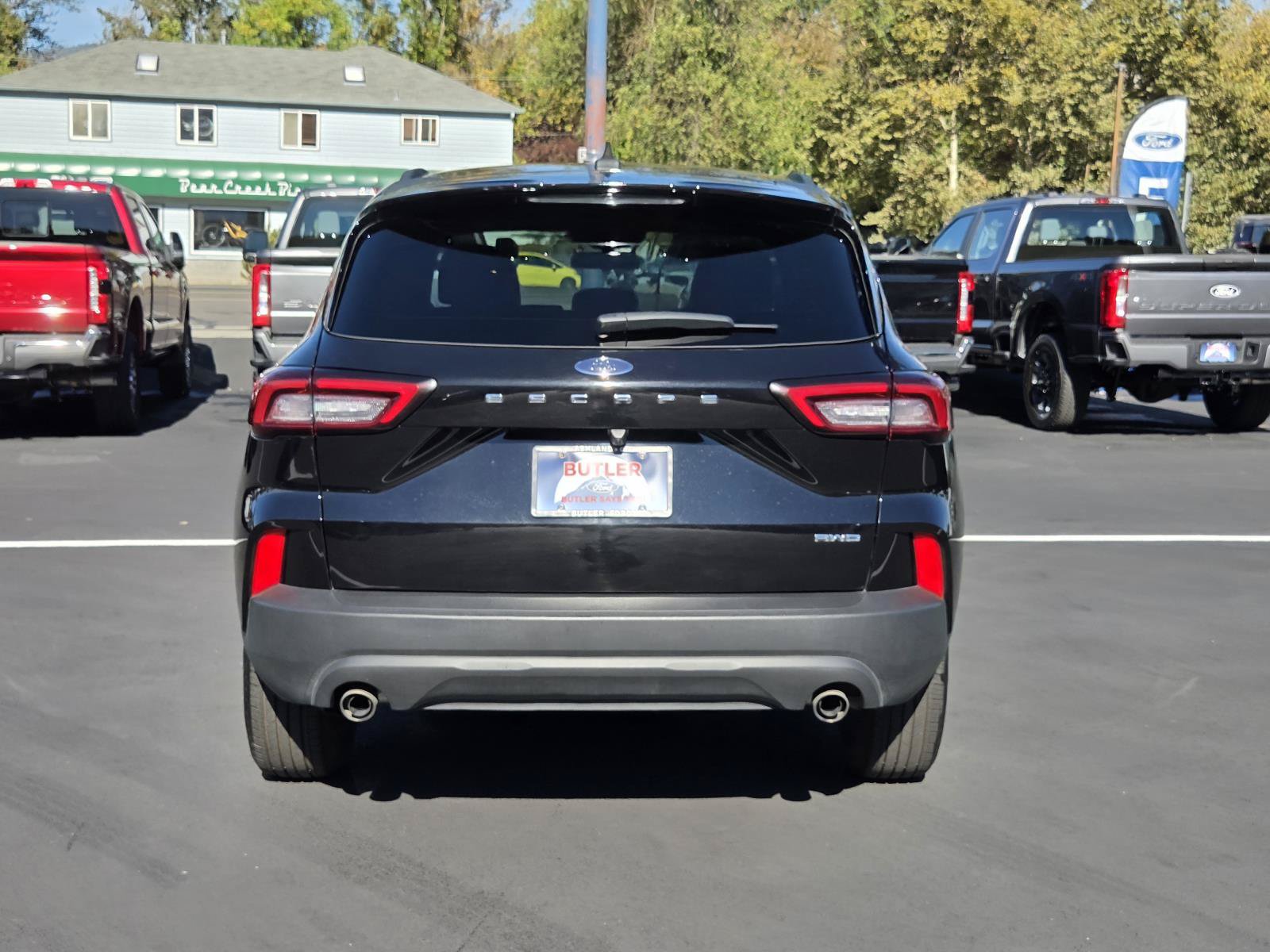 Used 2025 Ford Escape ST-Line AWD/4WD image 6