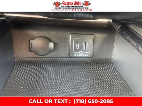 Used 2020 Nissan Pathfinder SL AWD/4WD image 52