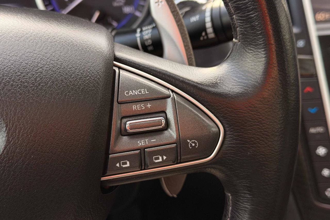 Used 2015 INFINITI Q50 AWD w/ Moonroof Package image 23