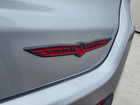 Used 2025 Jeep Compass Trailhawk image 30