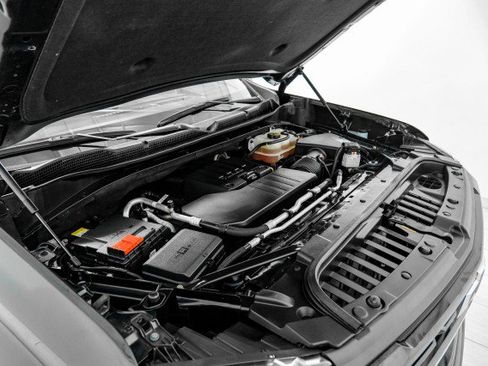 Used 2022 Chevrolet Silverado 1500 LT Trail Boss image 48