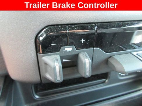Used 2022 RAM 1500 Big Horn AWD/4WD image 19