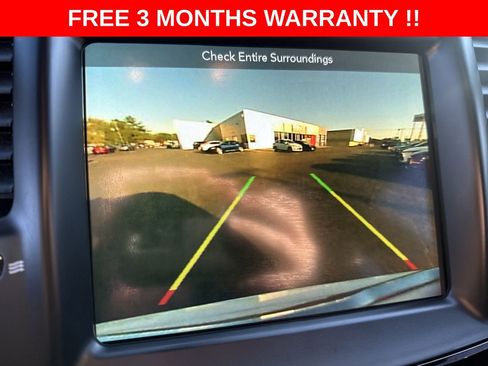 Used 2019 Chrysler 300 S AWD/4WD image 18