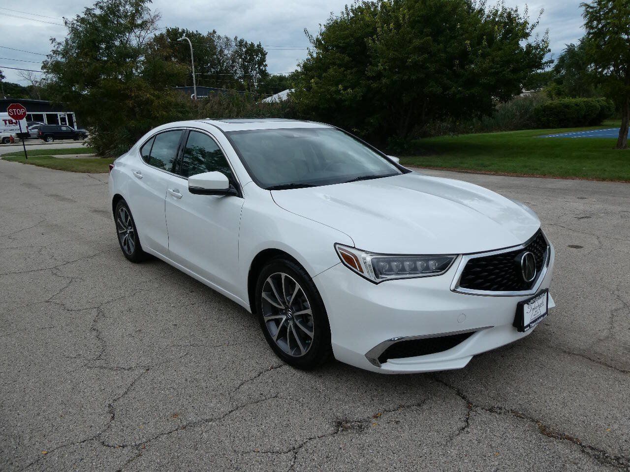 Used 2019 Acura TLX V6 FWD image 3