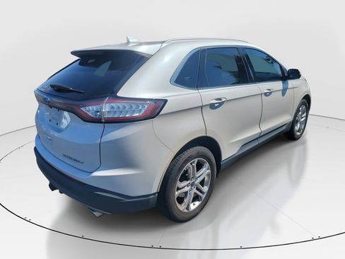 Used 2018 Ford Edge Titanium w/ Ford Safe & Smart Package image 4