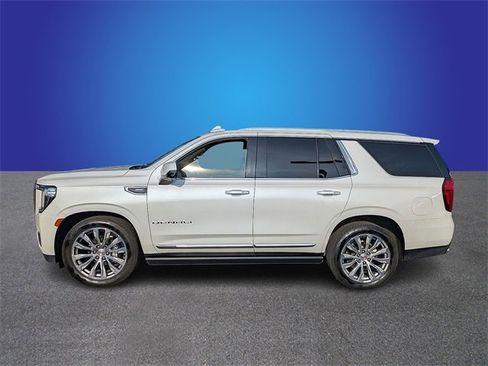 Used 2021 GMC Yukon Denali w/ Denali Ultimate Package image 2