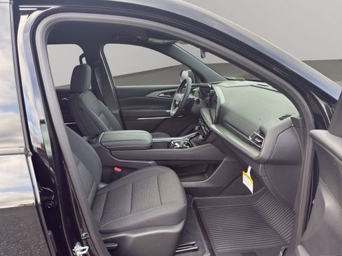 New 2026 Chevrolet Traverse LT w/ Midnight/Sport Edition image 19