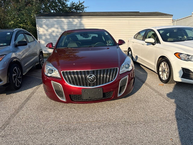 Used 2017 Buick Regal GS w/ Driver Confidence Package #2 FWD image 3
