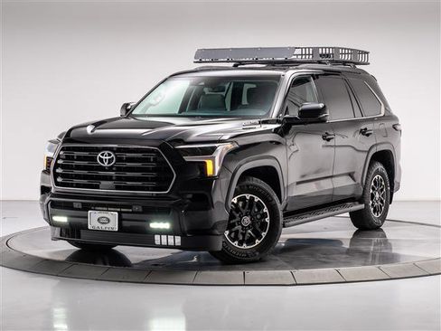 Used 2024 Toyota Sequoia SR5 w/ SR5 Premium Package AWD/4WD image 1