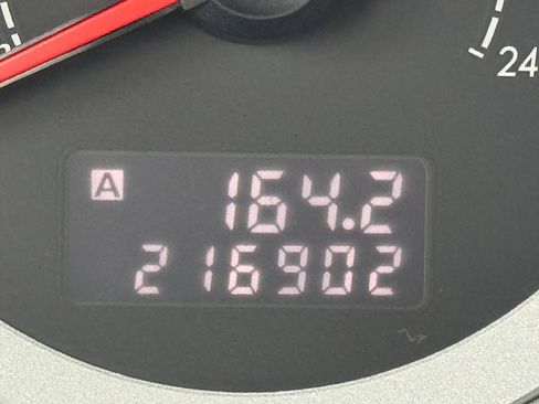 Used 2005 Subaru Outback 3.0R L.L. Bean w/ Popular Equipment Group 3 image 25