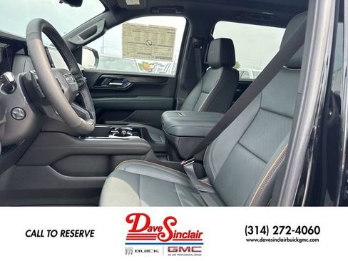 New 2026 GMC Yukon XL AT4 w/ AT4 Premium Package AWD/4WD image 11