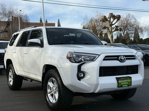 Certified 2021 Toyota 4Runner SR5 image 7
