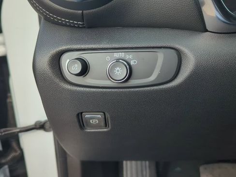 New 2026 Chevrolet Blazer LT image 14