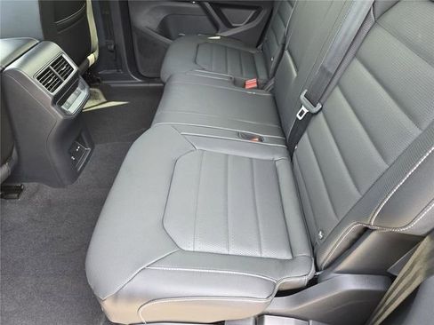 New 2026 Volkswagen Atlas Cross Sport SEL image 15