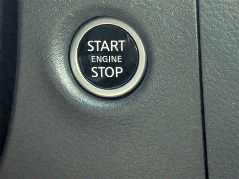 Used 2025 Nissan Frontier Pro-X w/ Pro Convenience Package image 30