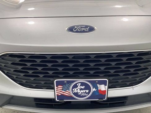 Used 2022 Ford Escape SE AWD/4WD image 27