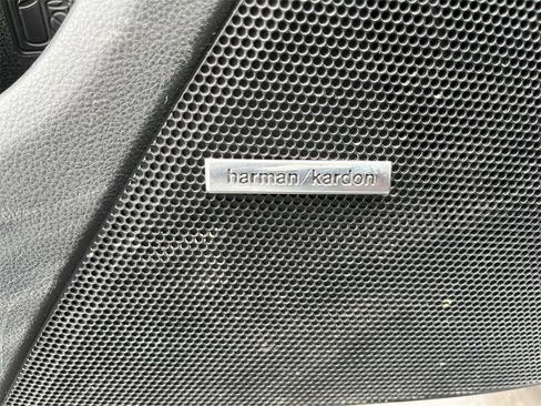 Used 2022 Subaru Crosstrek 2.5i Limited w/ Moonroof Package 2 image 24