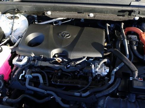 Used 2023 Toyota RAV4 Limited image 9