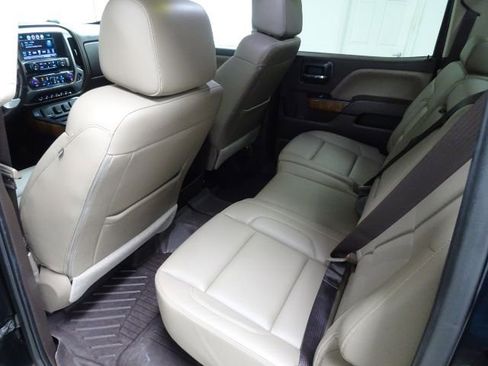 Used 2017 GMC Sierra 1500 SLT image 40