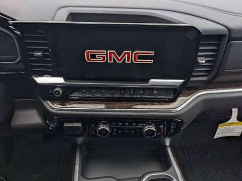 New 2026 GMC Sierra 1500 Elevation w/ Elevation Premium Package image 25
