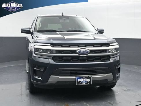 Certified 2023 Ford Expedition XLT RWD image 2