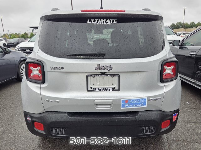 Used 2018 Jeep Renegade Latitude w/ Cold Weather Group AWD/4WD image 3