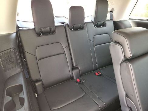 Certified 2025 Nissan Pathfinder Platinum w/ Cargo Package FWD image 15