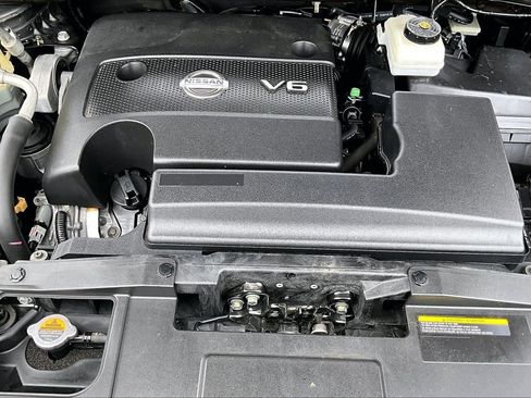 Used 2015 Nissan Murano S w/ Navigation Package AWD/4WD image 33