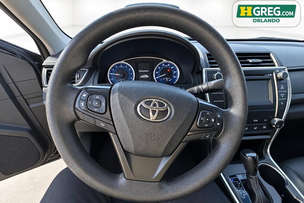 Used 2016 Toyota Camry LE FWD image 13