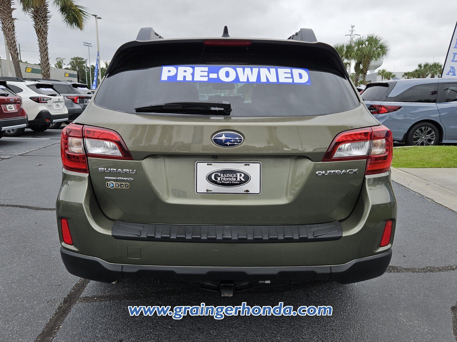 Used 2016 Subaru Outback 2.5i Limited AWD/4WD image 4