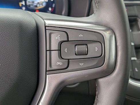 Used 2024 Chevrolet Tahoe Z71 w/ Luxury Package AWD/4WD image 21