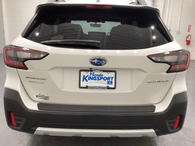 Used 2021 Subaru Outback Limited AWD/4WD image 6