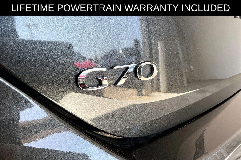 Used 2026 Genesis G70 2.5T RWD image 39