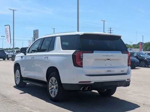 Used 2025 GMC Yukon Denali AWD/4WD image 5