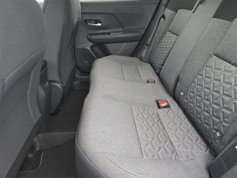 Used 2026 Nissan Kicks SV w/ SV Premium Package FWD image 23