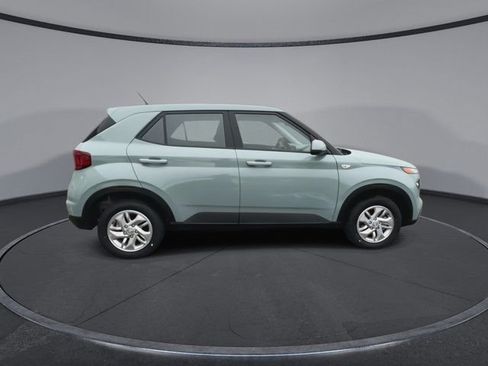 New 2026 Hyundai Venue SE image 13