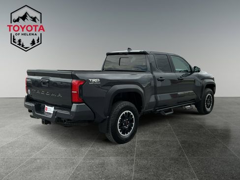 Used 2024 Toyota Tacoma TRD Off-Road w/ TRD Off Road Premium Package AWD/4WD image 5