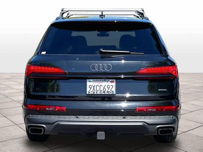 Used 2025 Audi Q7 3.0T Prestige w/ Prestige Package
