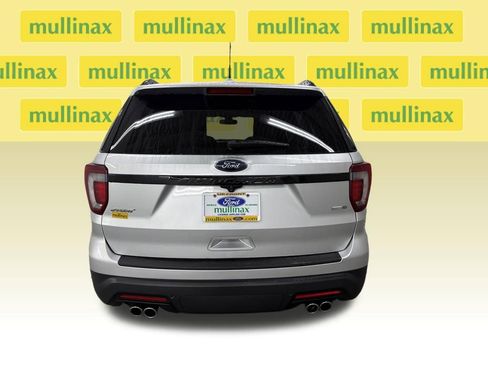 Used 2019 Ford Explorer Sport w/ Equipment Group 401A image 7