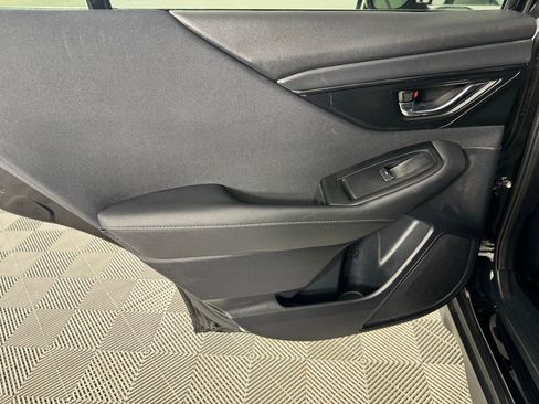 Used 2024 Subaru Outback Premium image 25