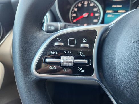 Used 2022 Mercedes-Benz GLC 300 image 29