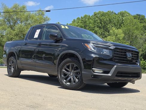 Used 2022 Honda Ridgeline Sport image 2