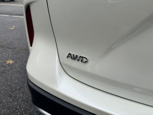 Used 2019 INFINITI QX50 Essential w/ Premium Heat Package image 34