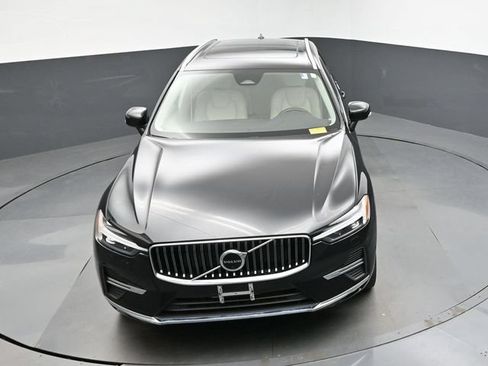 Used 2023 Volvo XC60 B5 Plus w/ Climate Package AWD/4WD image 19