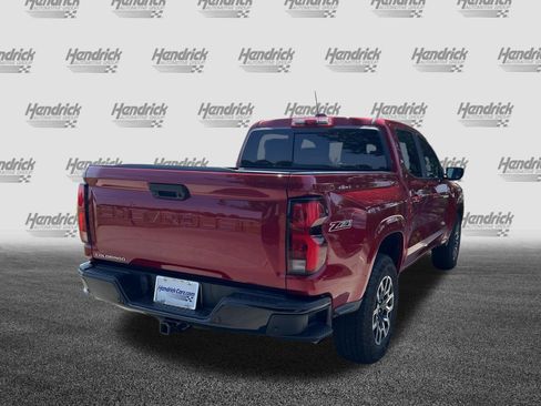 Used 2023 Chevrolet Colorado Z71 w/ Z71 Convenience Package 2 AWD/4WD image 9